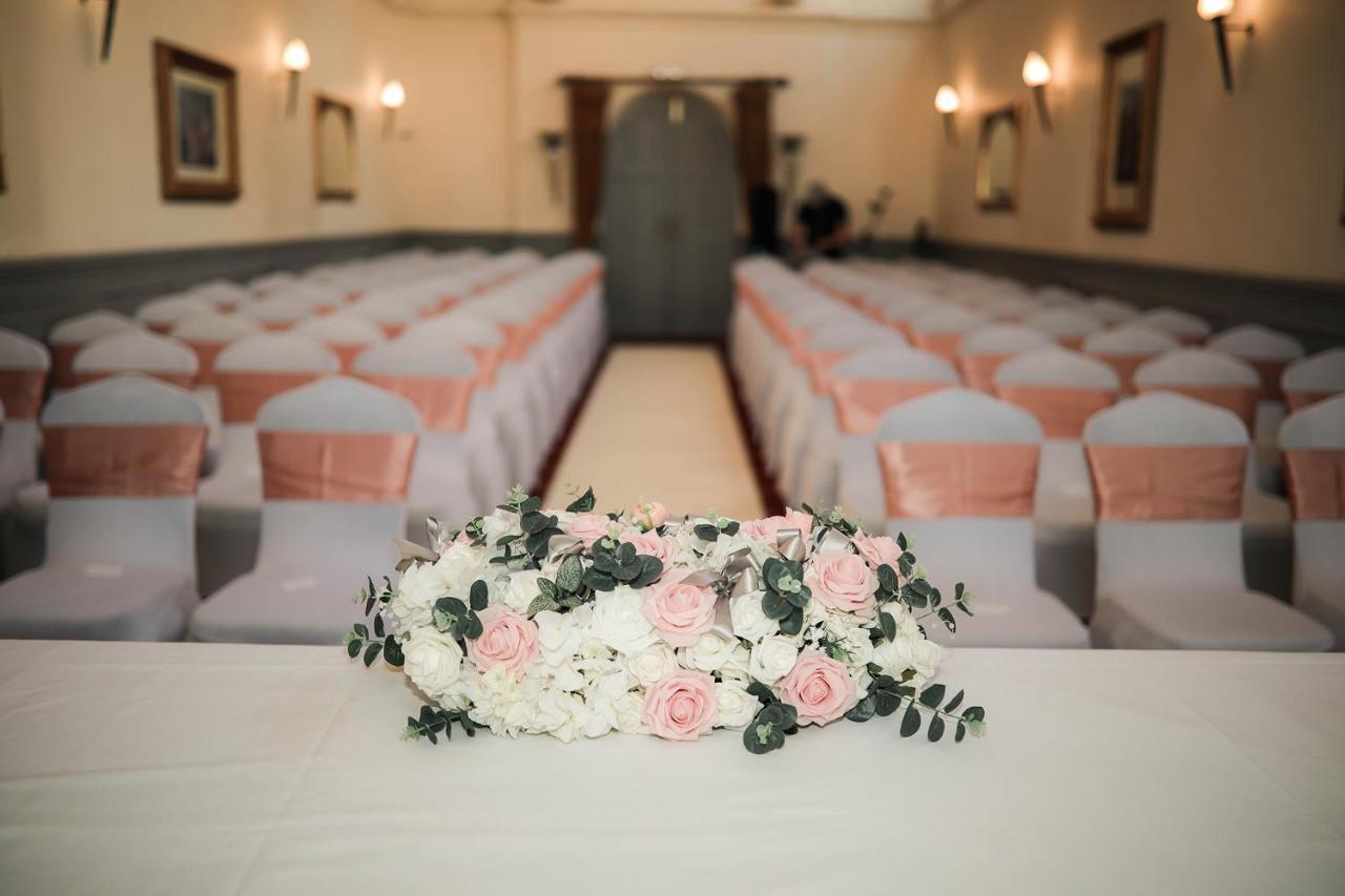 Arnos Manor Hotel Бристоль Экстерьер фото