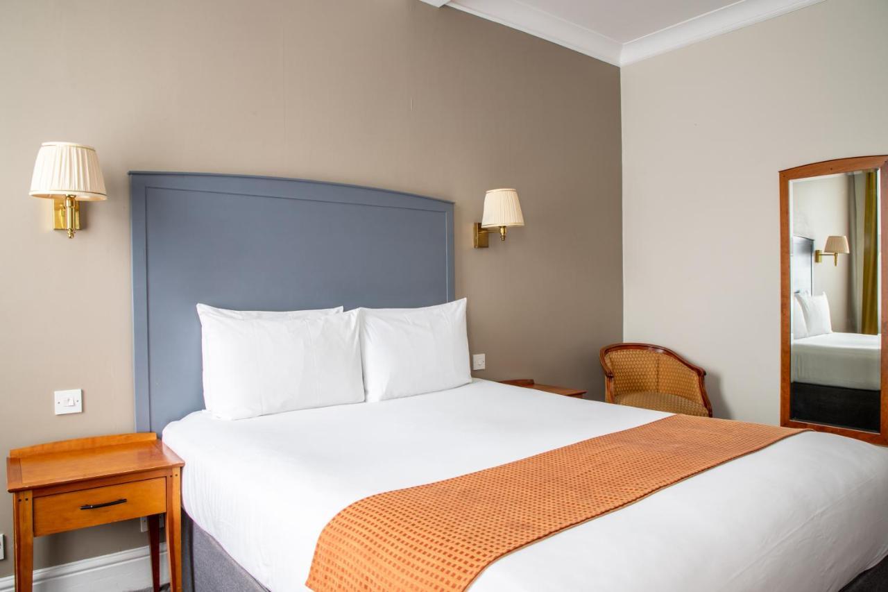Arnos Manor Hotel Бристоль Экстерьер фото