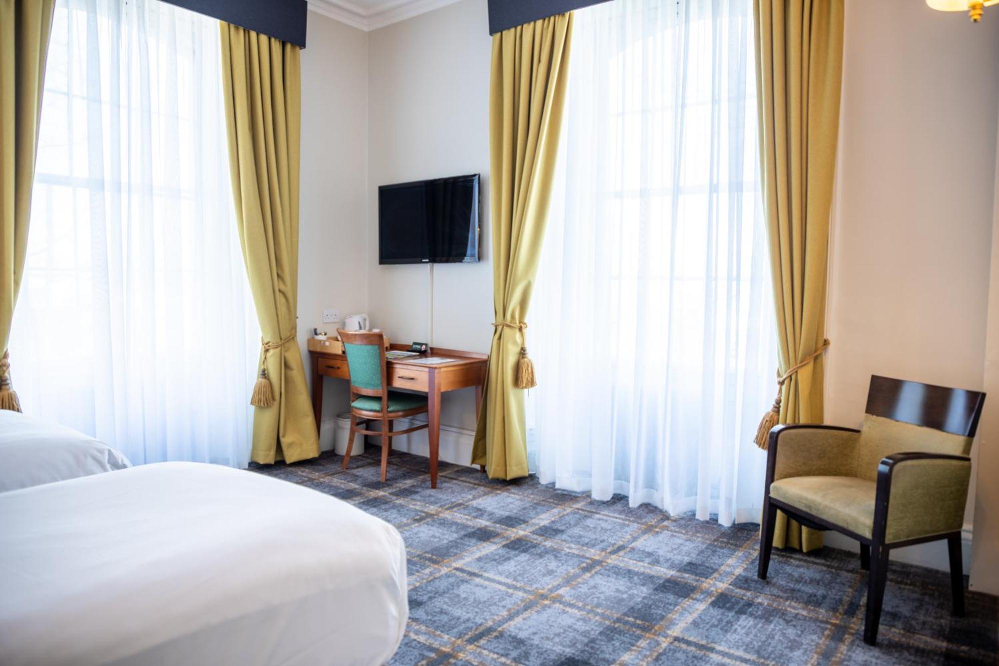 Arnos Manor Hotel Бристоль Экстерьер фото