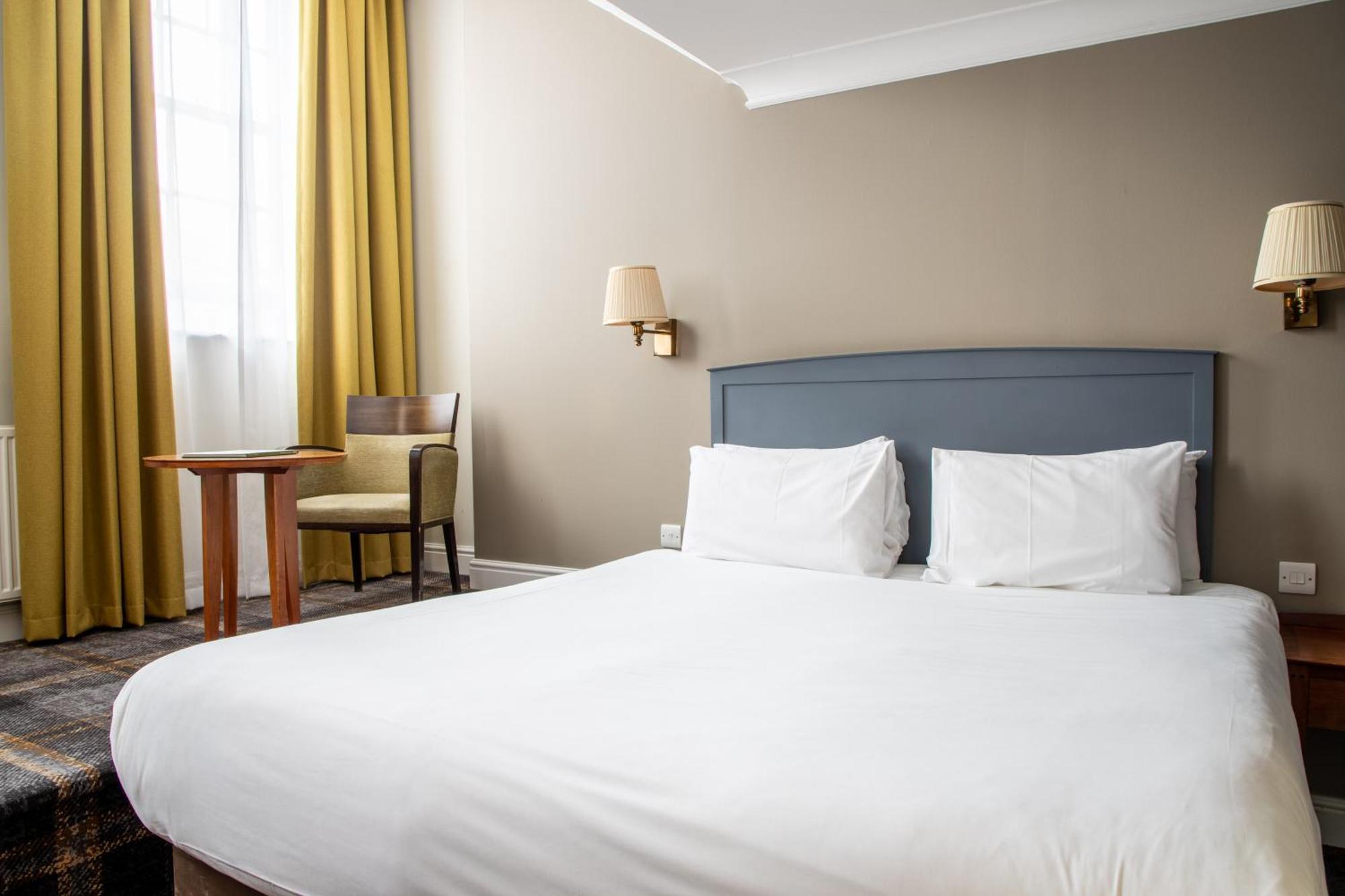Arnos Manor Hotel Бристоль Экстерьер фото